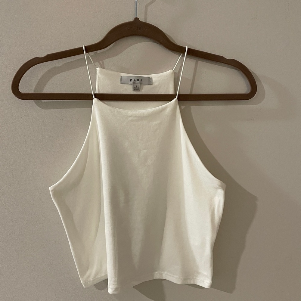 Gaze | White Fitted Cropped Tank Top | Size Small